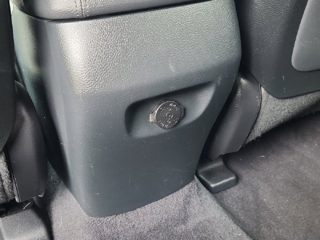 Used 2018 Hyundai Santa Fe Sport AWD/4WD image 25