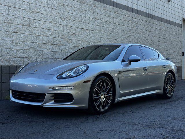 Used 2016 Porsche Panamera Edition RWD image 1