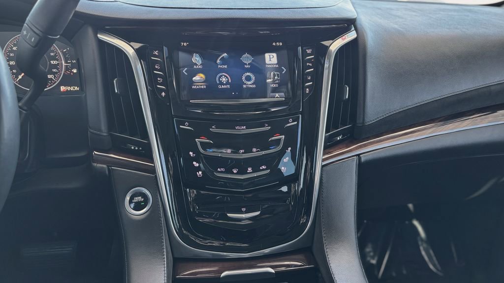 Used 2015 Cadillac Escalade Premium AWD/4WD image 34