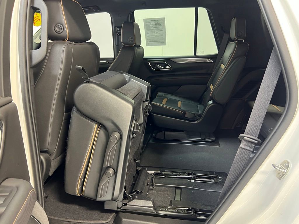 Used 2023 GMC Yukon AT4 AWD/4WD image 26