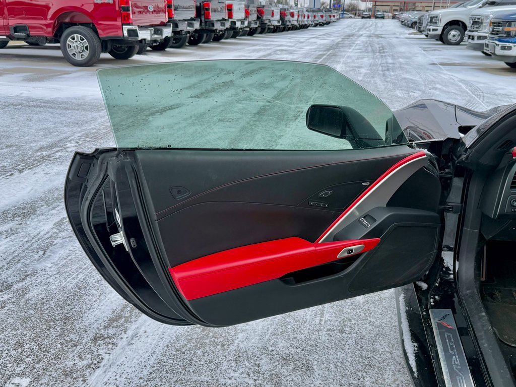 Used 2016 Chevrolet Corvette Z06 w/ 2LZ Preferred Equipment Group image 11