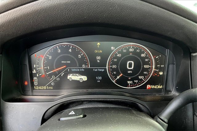 Used 2015 Cadillac Escalade Premium image 17