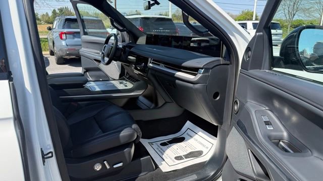 Used 2025 Lincoln Navigator L Reserve w/ Jet Appearance Package AWD/4WD image 37