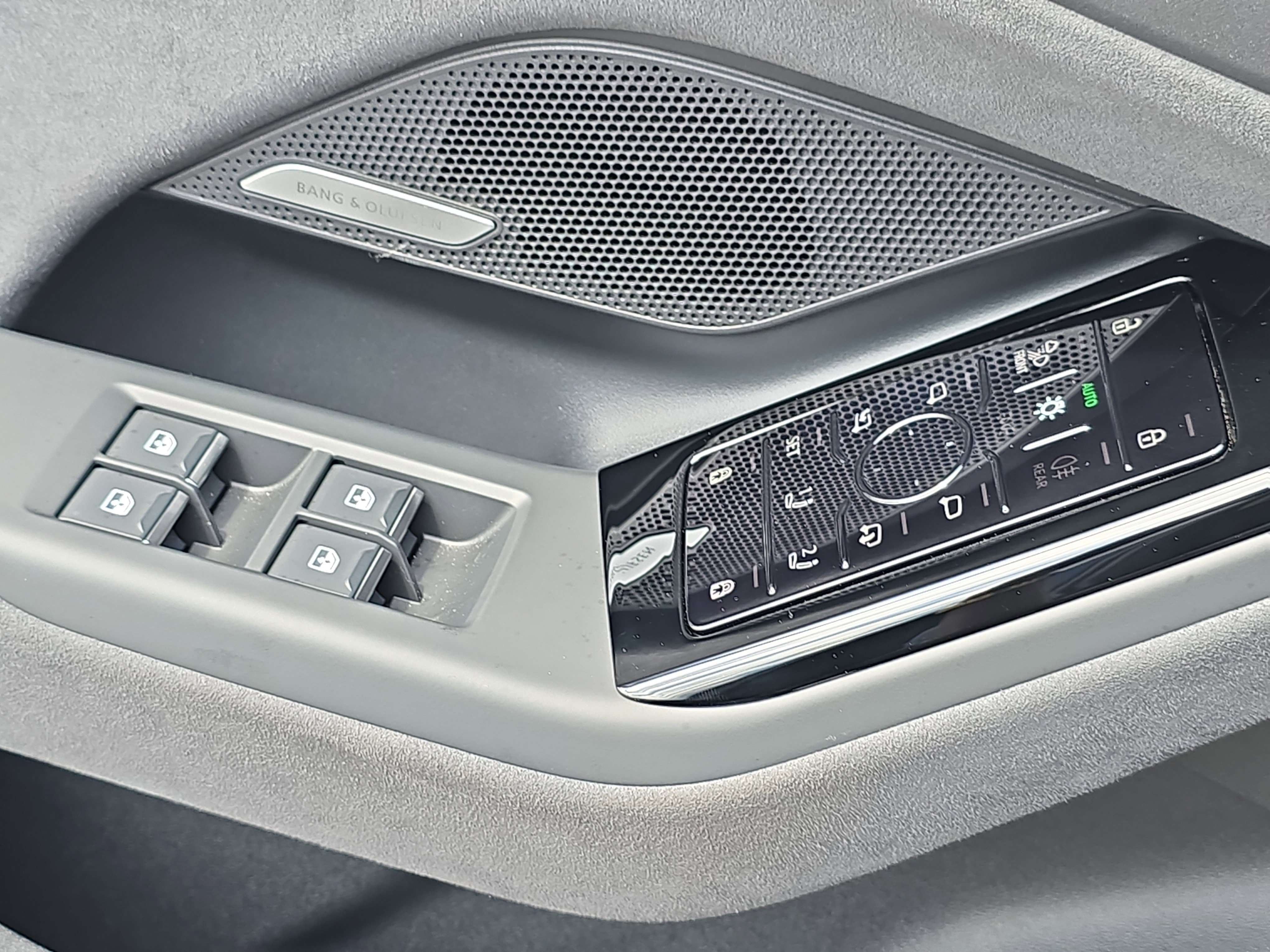New 2025 Audi S6 e-tron Prestige image 25