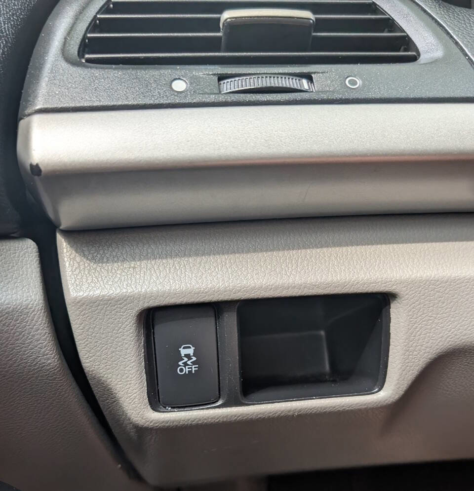 Used 2011 Honda Accord LX image 22