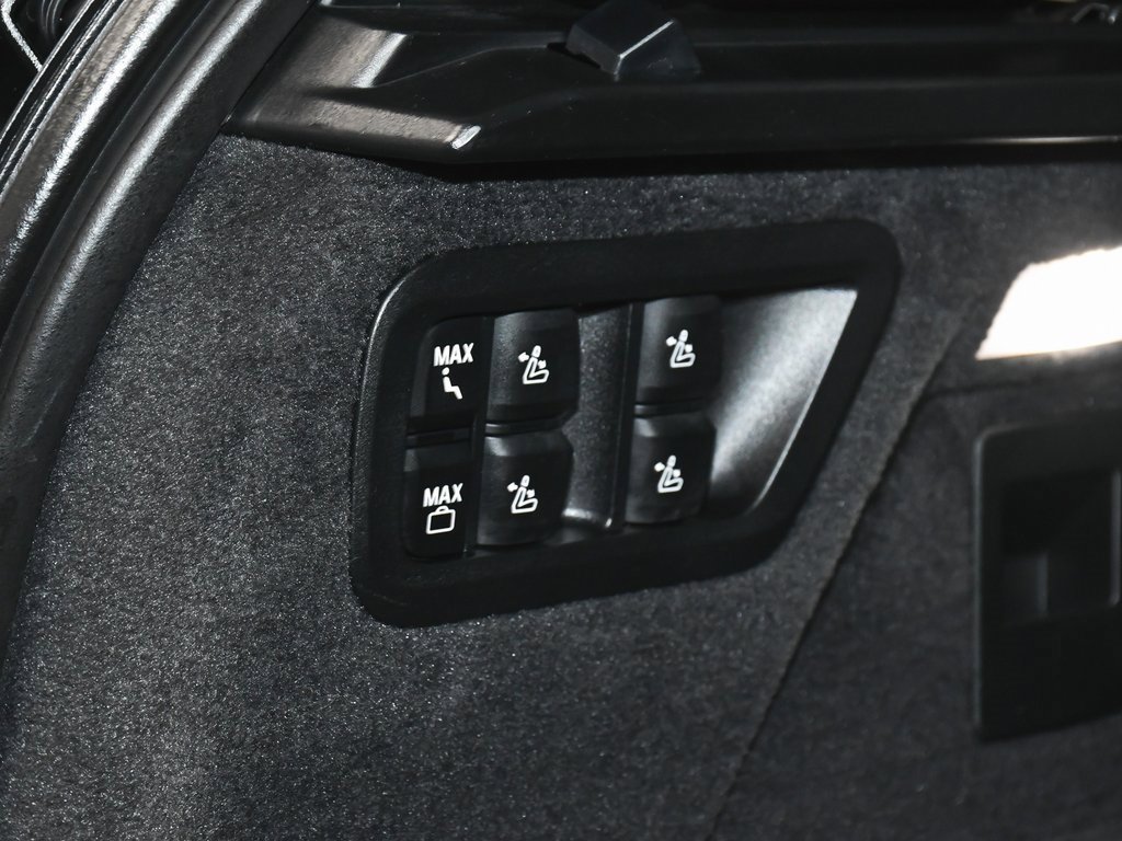 Used 2024 BMW X7 xDrive40i image 94