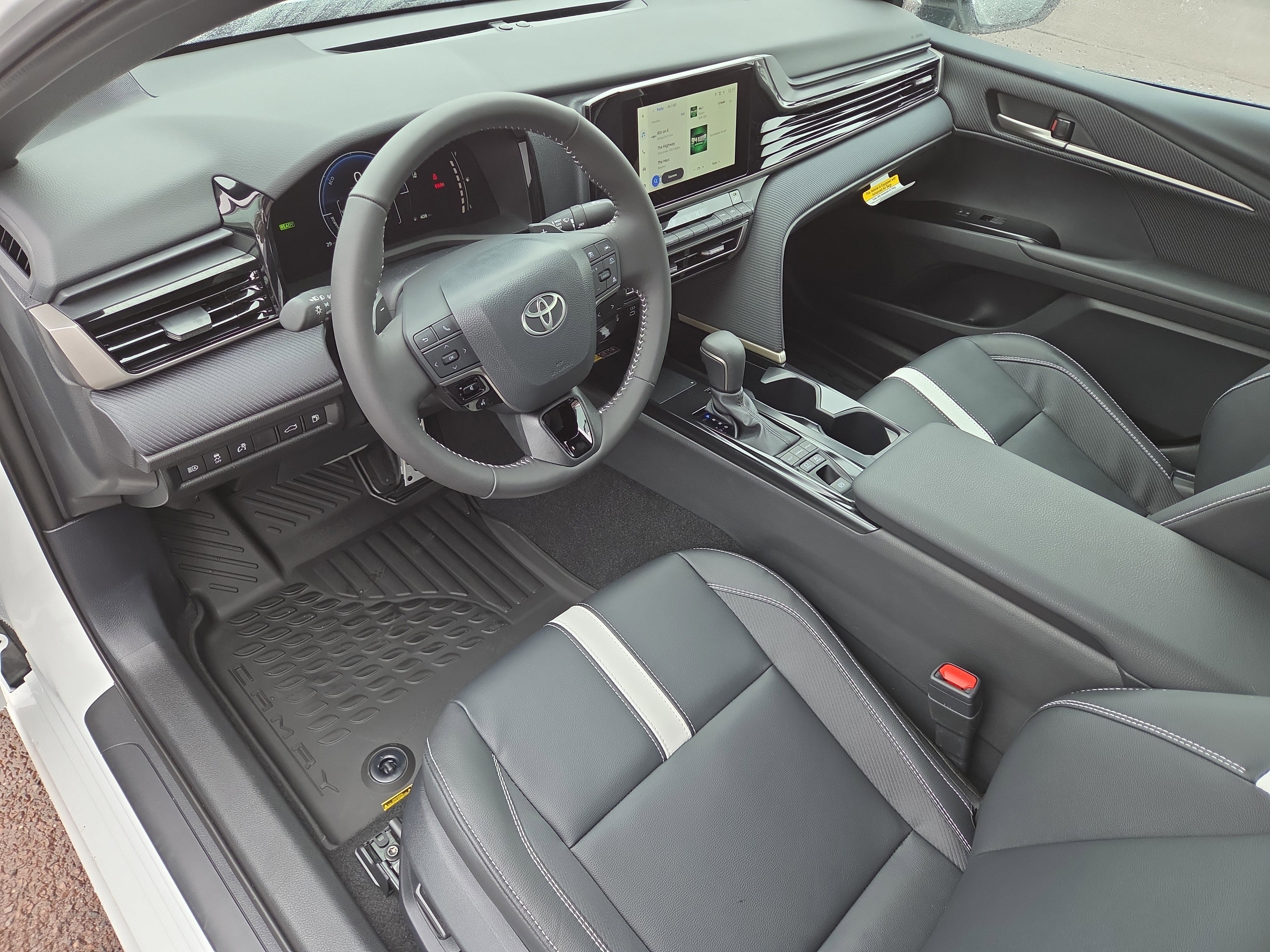 Certified 2026 Toyota Camry SE FWD image 15