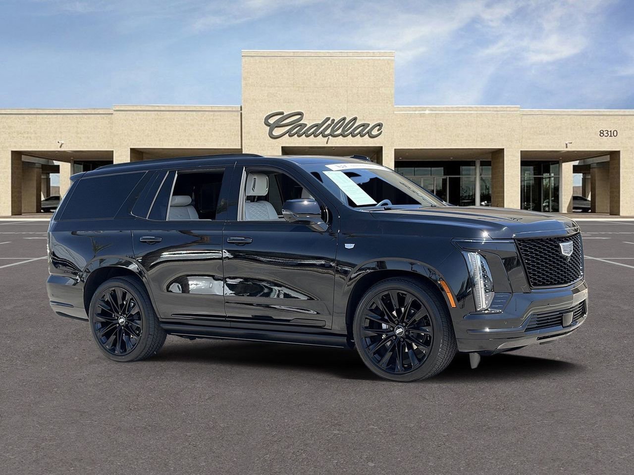 Certified 2025 Cadillac Escalade Sport Platinum w/ LPO, ONYX Package AWD/4WD image 3
