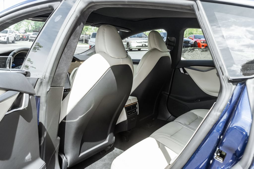 Used 2020 Tesla Model S Long Range Plus AWD/4WD image 26
