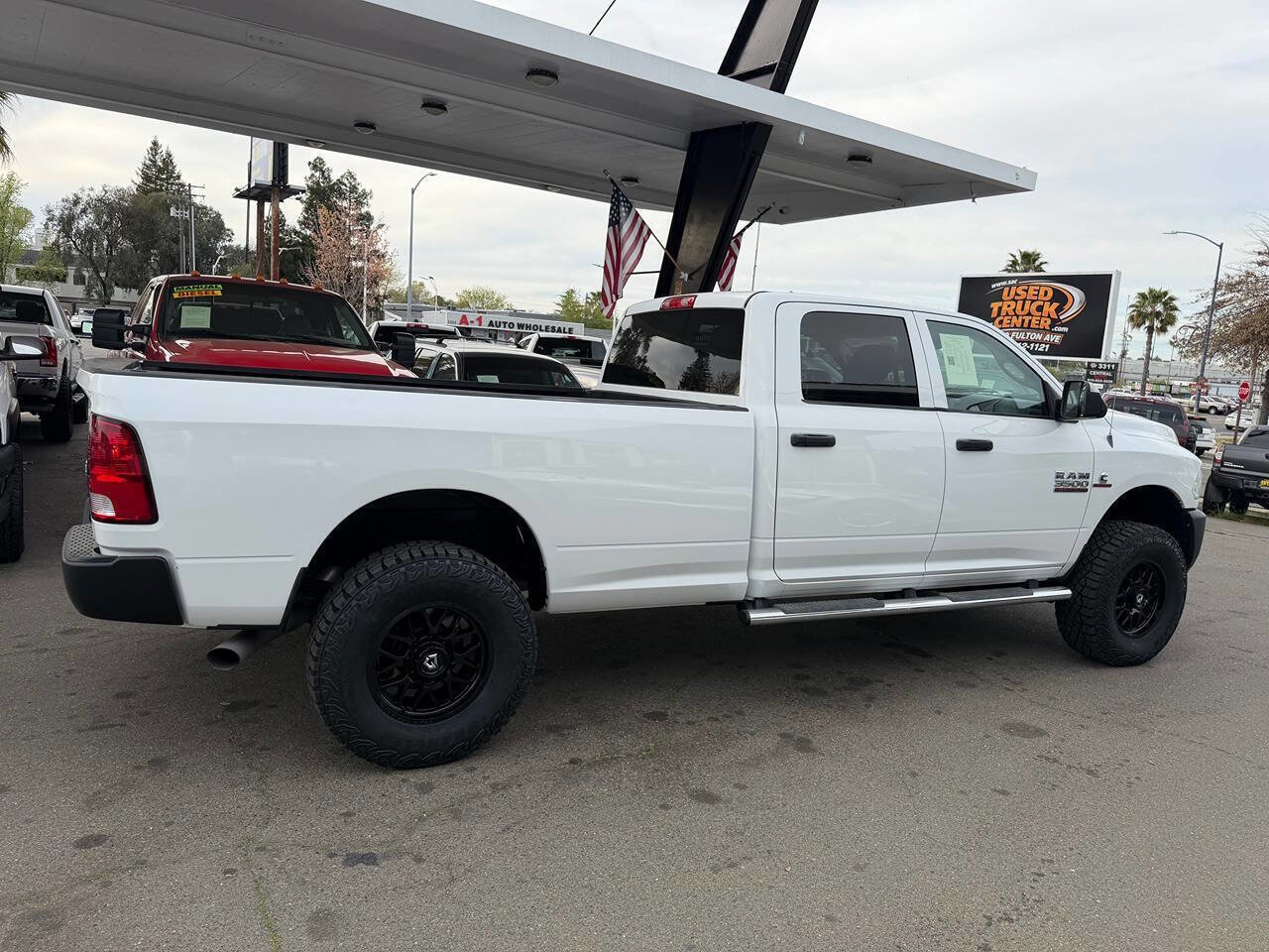 Used 2014 RAM 3500 Tradesman w/ Popular Equipment Group image 4