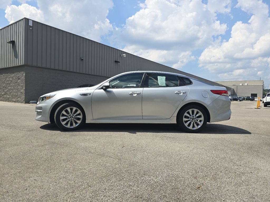 Used 2016 Kia Optima EX FWD image 9
