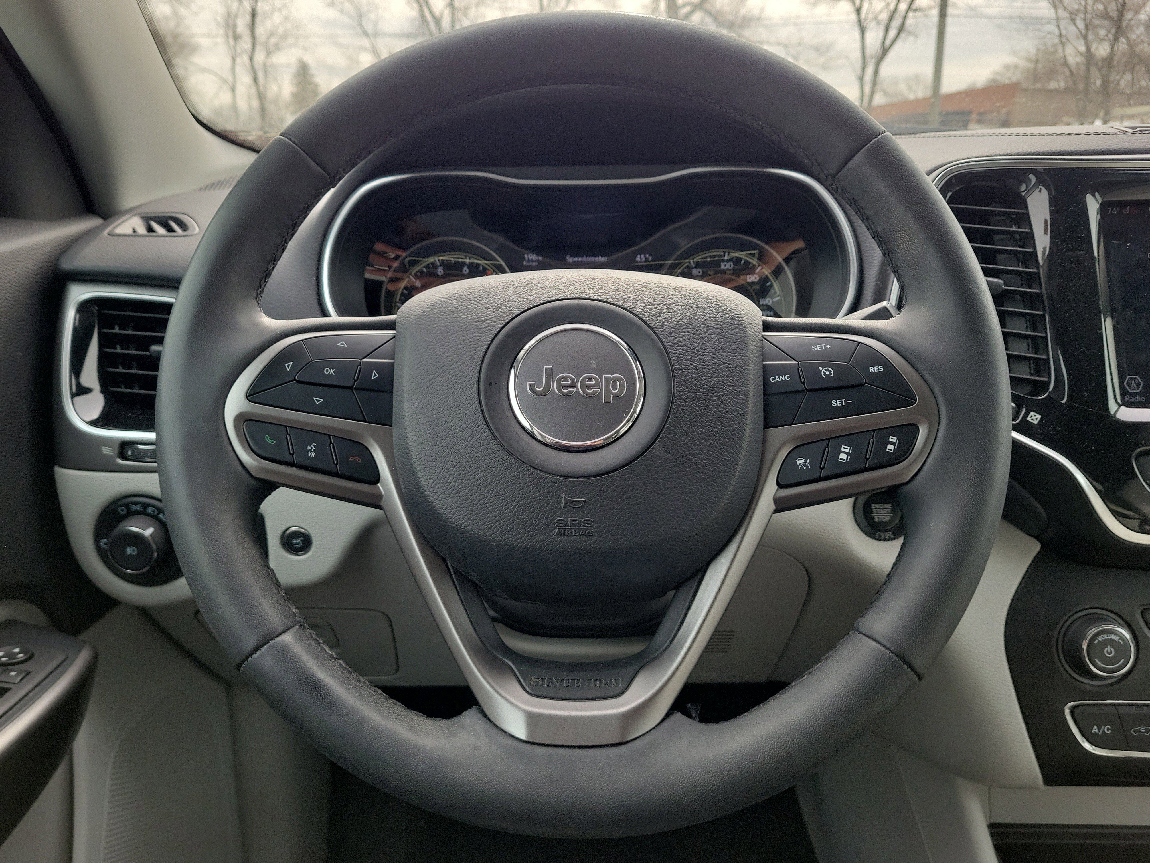 Used 2021 Jeep Cherokee Limited image 23