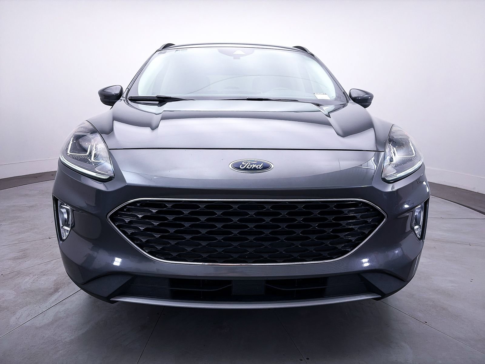 Used 2021 Ford Escape SEL image 6