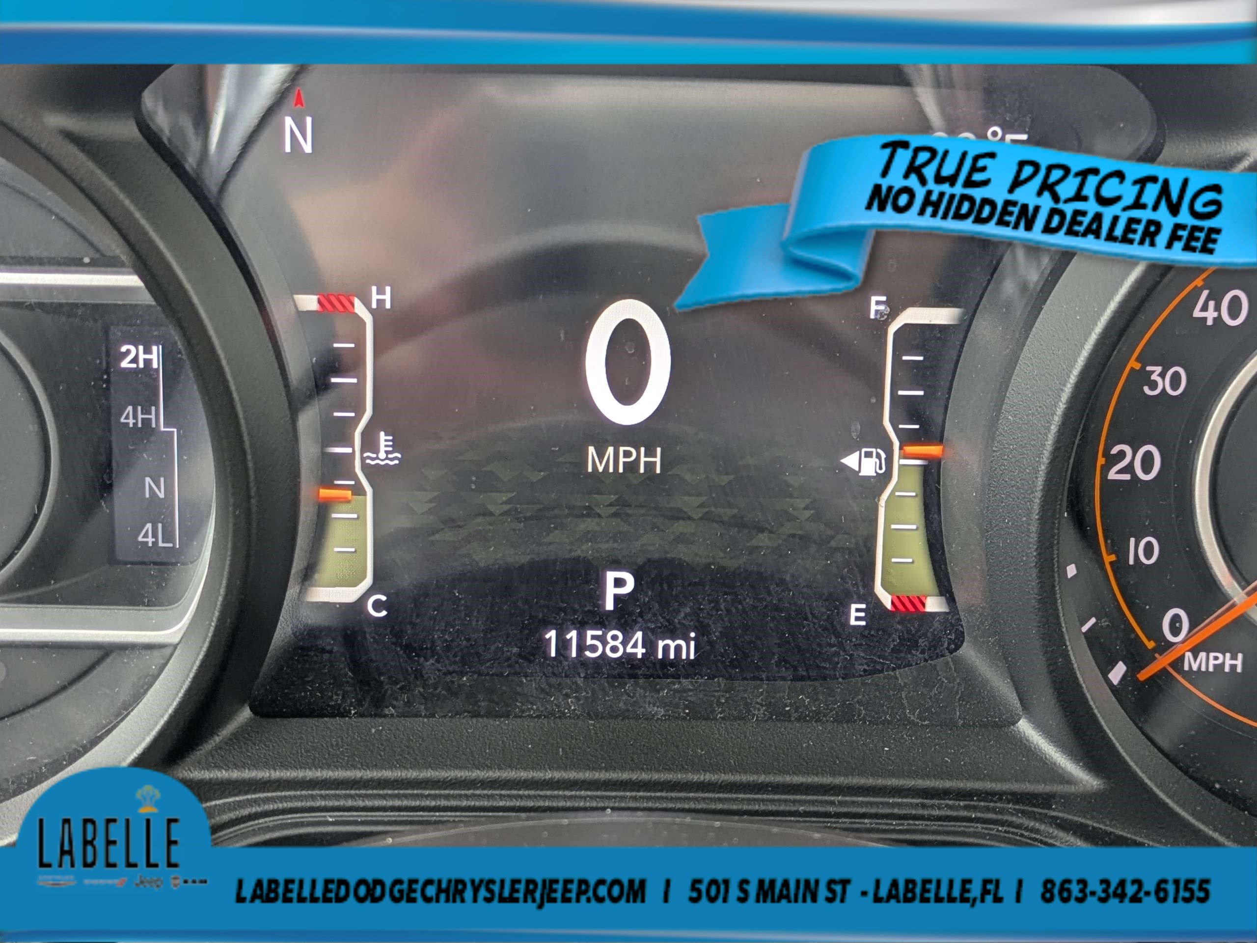 Used 2026 Jeep Wrangler Unlimited Sahara AWD/4WD image 22