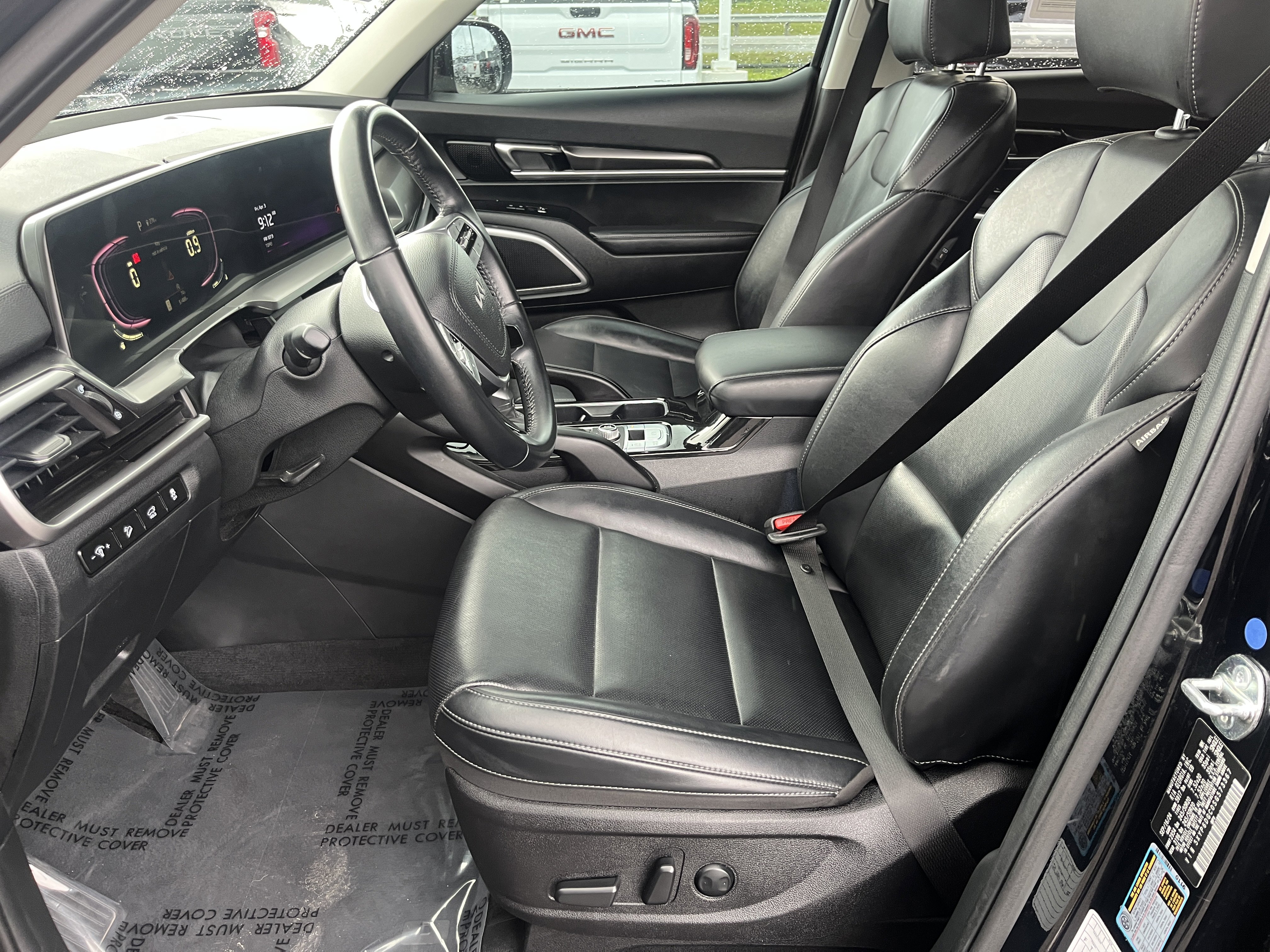 Used 2025 Kia Telluride S AWD/4WD image 15