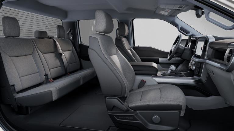 New 2025 Ford F150 Lightning XLT image 27