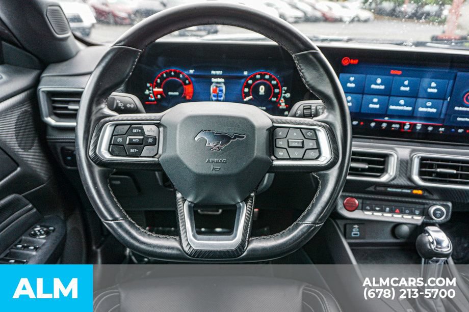 Used 2025 Ford Mustang Premium RWD image 27