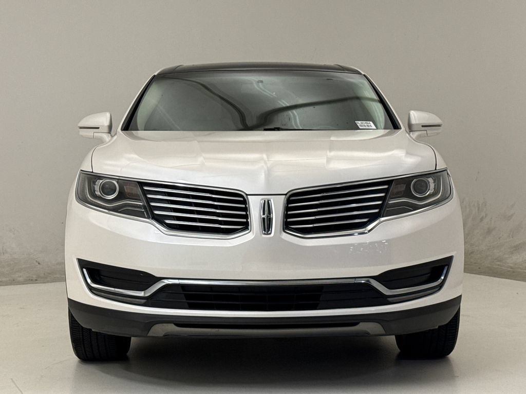 Used 2016 Lincoln MKX Reserve FWD image 3