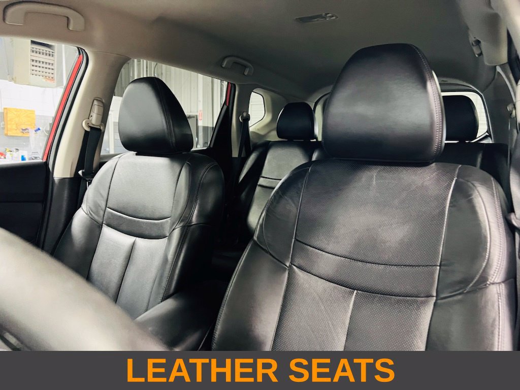 Used 2015 Nissan Rogue SL FWD image 2