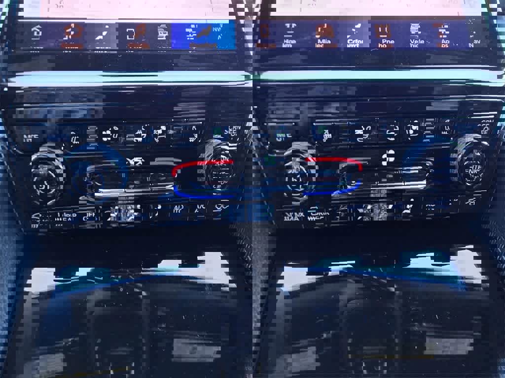 New 2025 Jeep Grand Cherokee Limited image 17