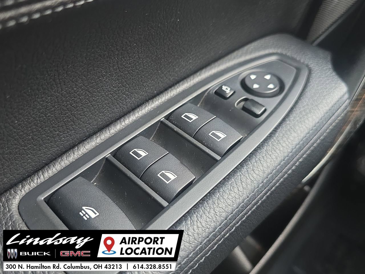 Used 2016 BMW 228i xDrive Convertible image 23