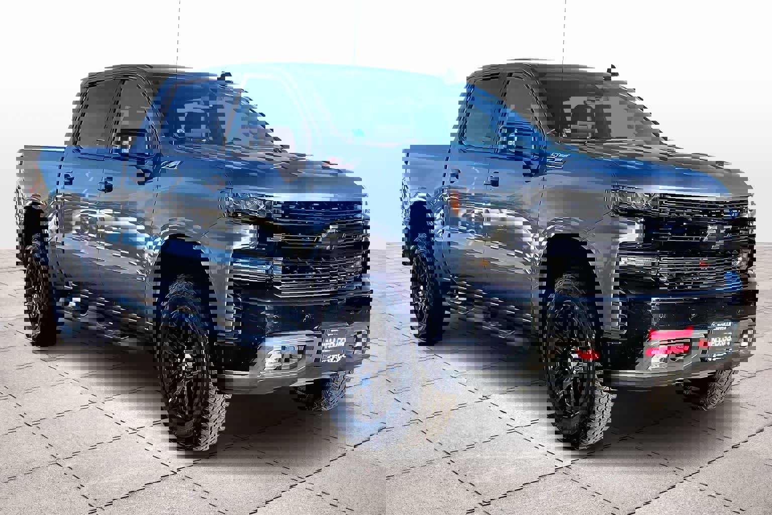 Used 2019 Chevrolet Silverado 1500 LT Trail Boss image 2