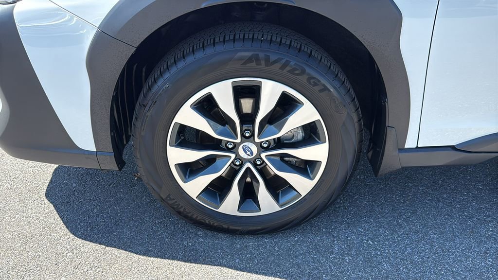 Certified 2024 Subaru Outback Touring AWD/4WD image 10