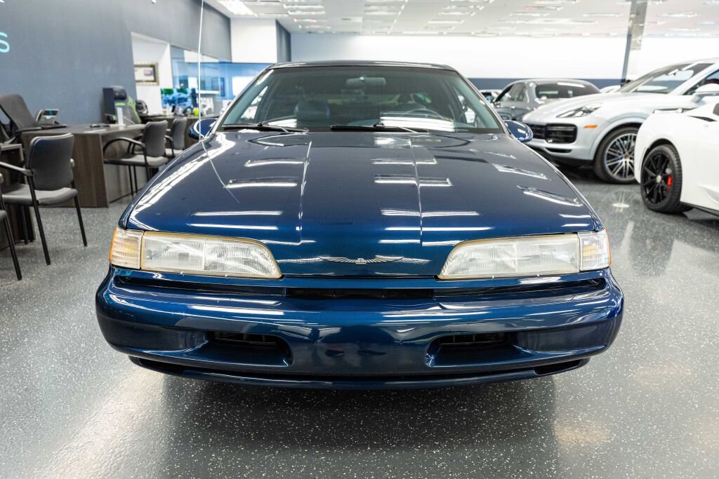 Used 1992 Ford Thunderbird Super image 2