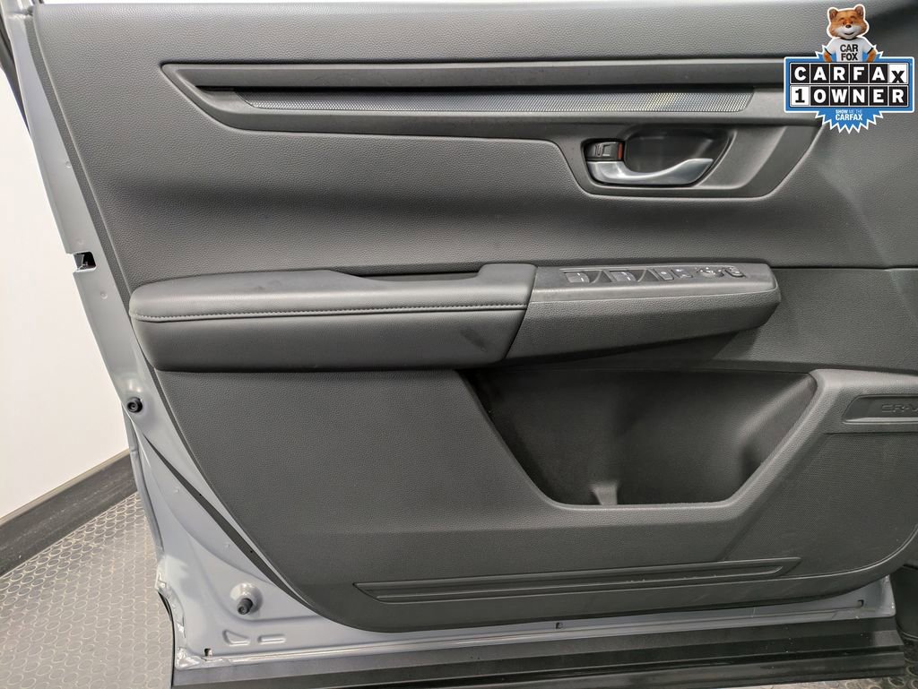 Used 2023 Honda CR-V LX image 8