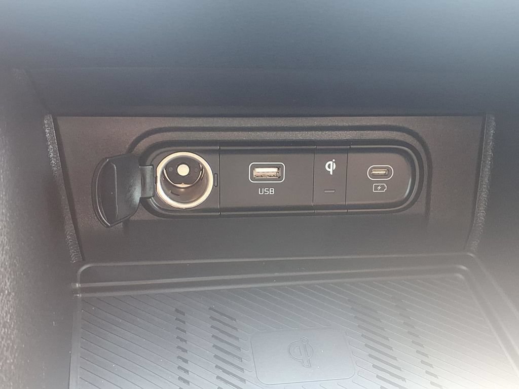 Certified 2024 Kia Sportage X-Line w/ X-Line Premium Package AWD/4WD image 6