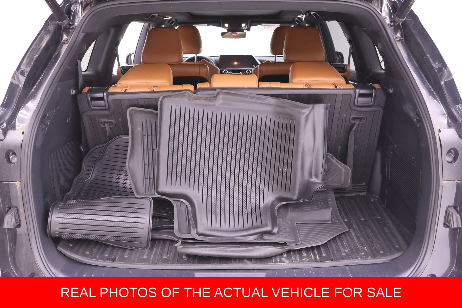 Used 2023 Toyota Highlander Platinum AWD/4WD image 15