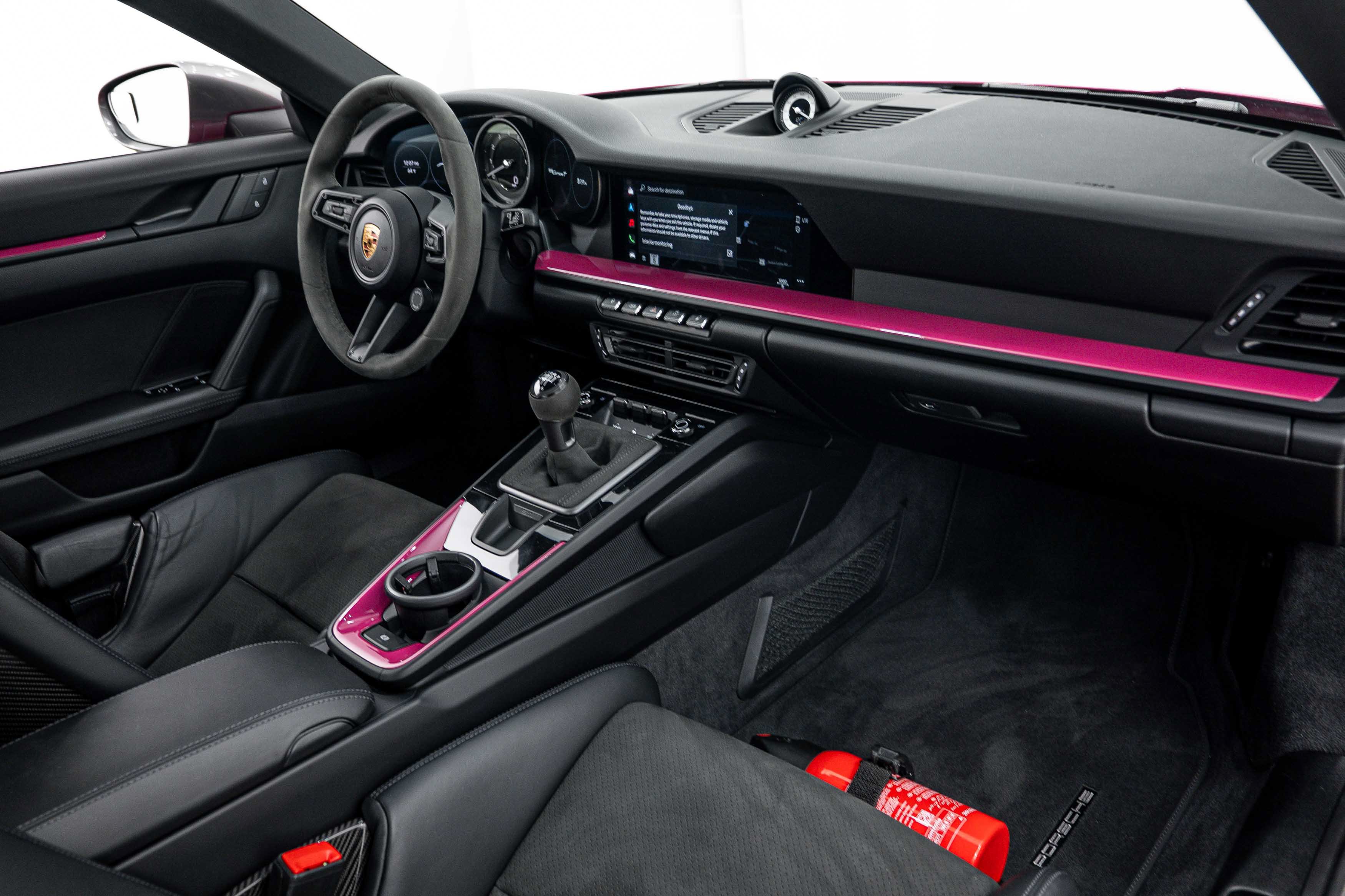Certified 2024 Porsche 911 Carrera T RWD image 12