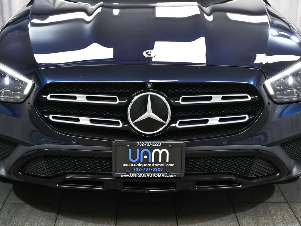 Used 2022 Mercedes-Benz E 450 4MATIC All-Terrain Wagon image 18