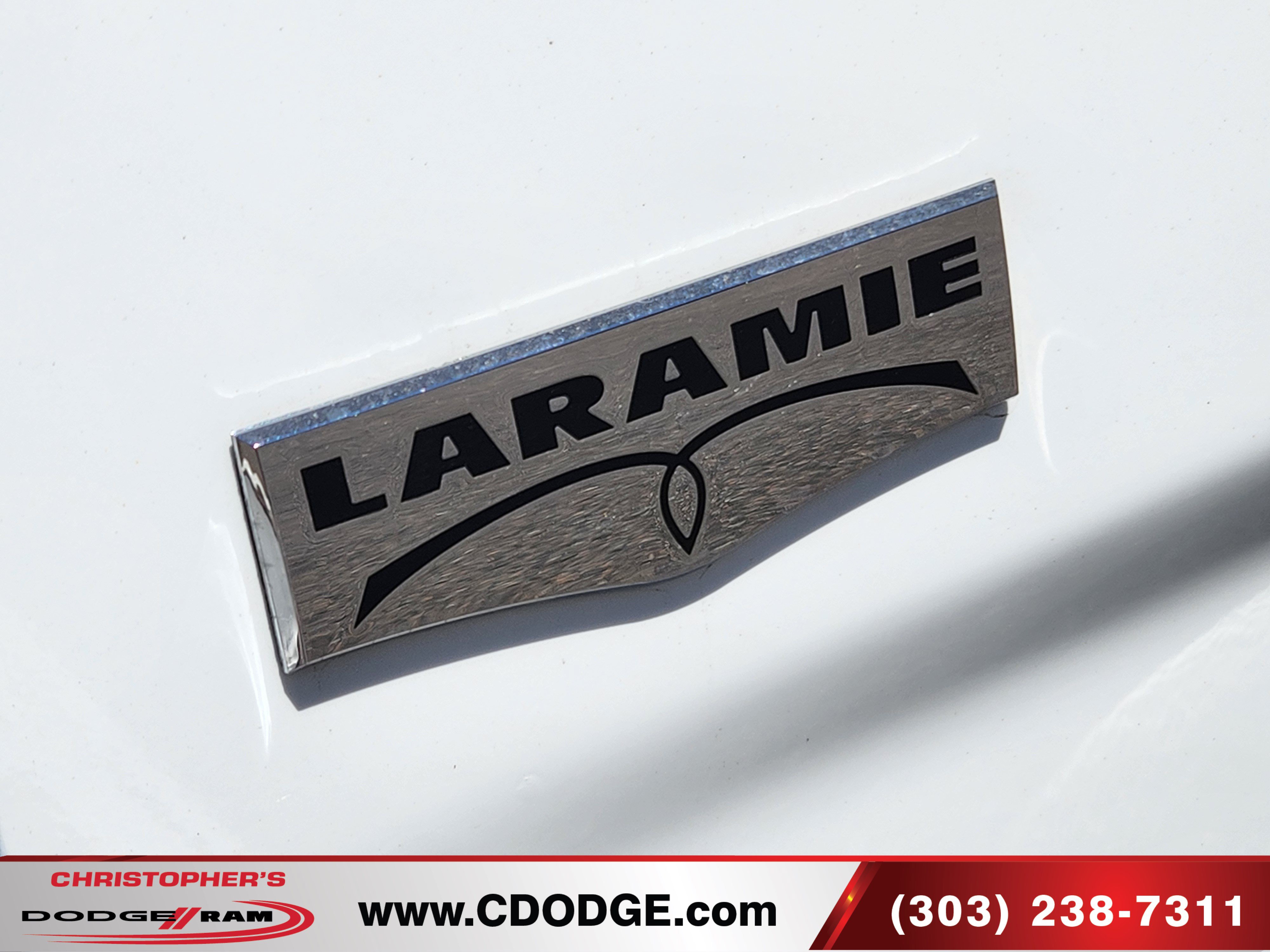 Used 2017 RAM 1500 Laramie w/ Convenience Group AWD/4WD image 20