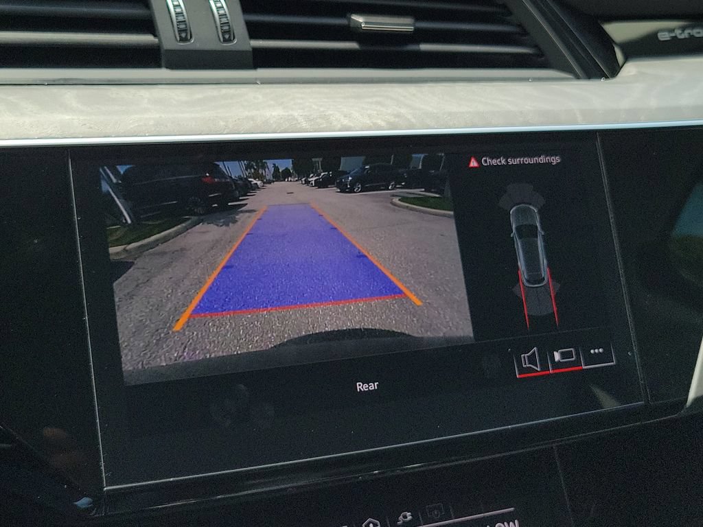 Certified 2024 Audi Q8 e-tron Premium AWD/4WD image 13