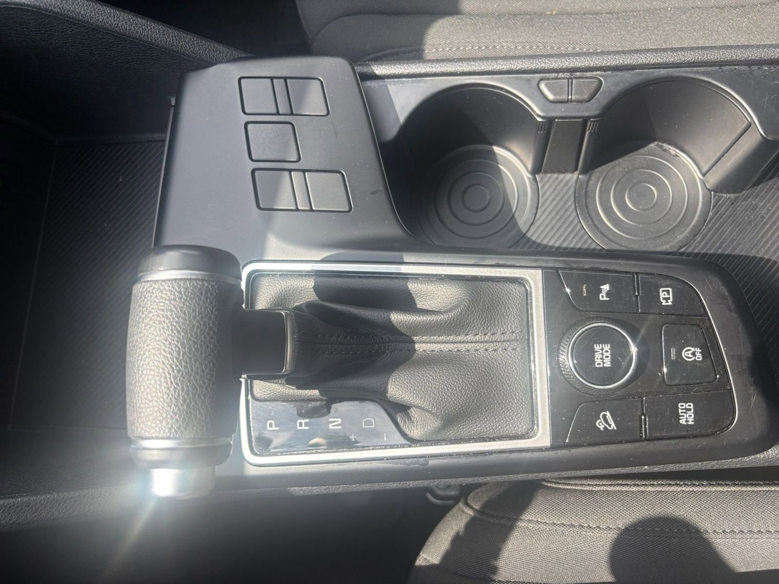 Used 2025 Kia Sportage LX image 39