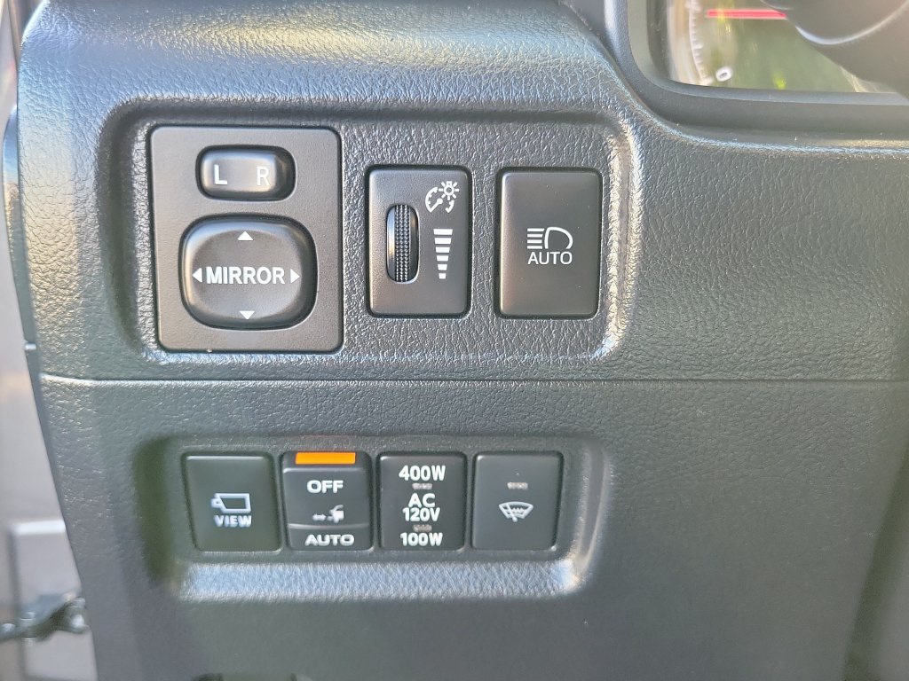 Used 2022 Toyota 4Runner Limited RWD image 24