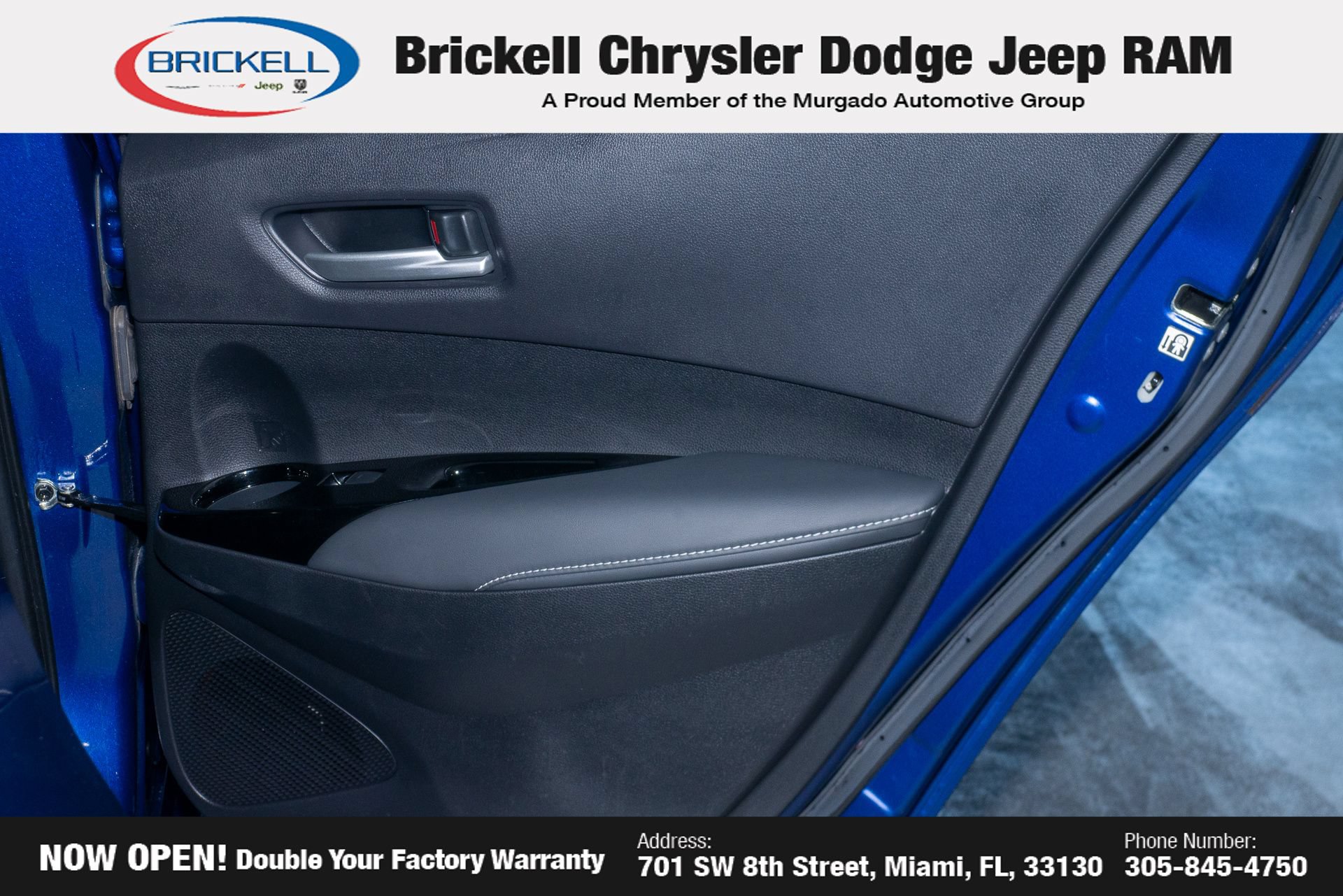 Used 2025 Toyota Corolla XSE FWD image 12