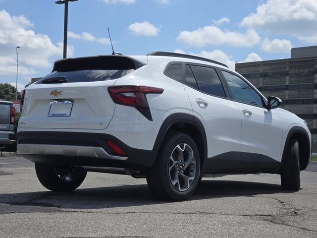New 2026 Chevrolet Trax LT w/ LT Convenience Package FWD image 13