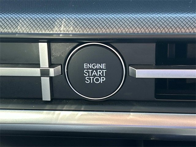 Used 2024 Hyundai Santa Fe SE image 27