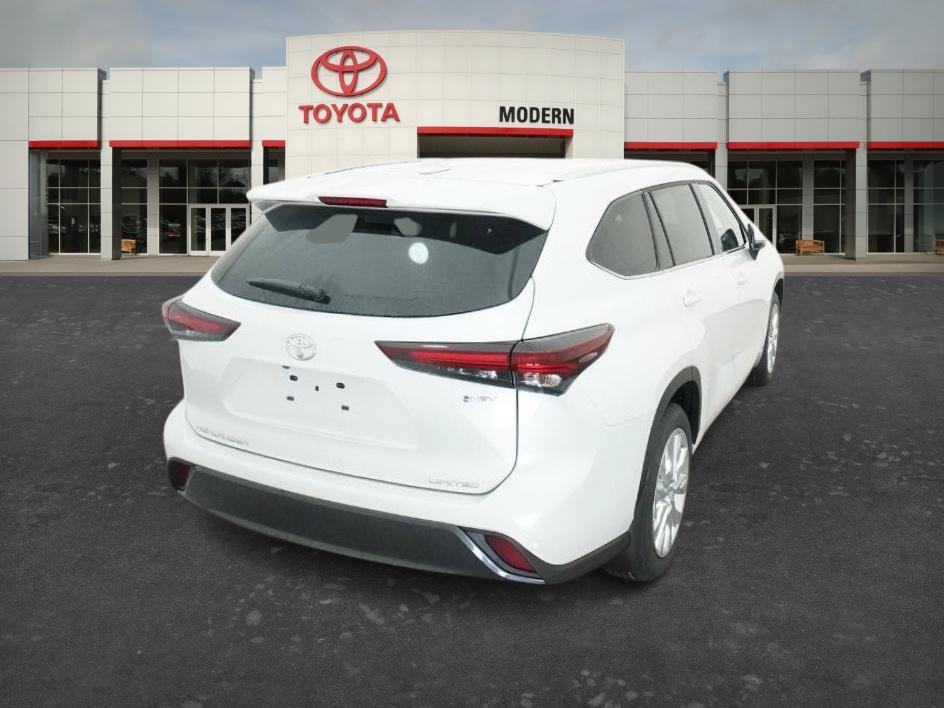New 2026 Toyota Highlander Limited AWD/4WD image 5
