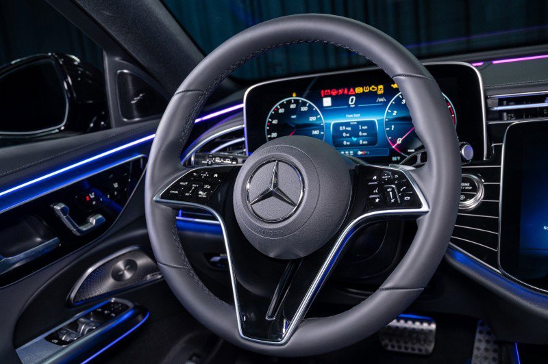 New 2026 Mercedes-Benz E 450 4MATIC All-Terrain Wagon image 16