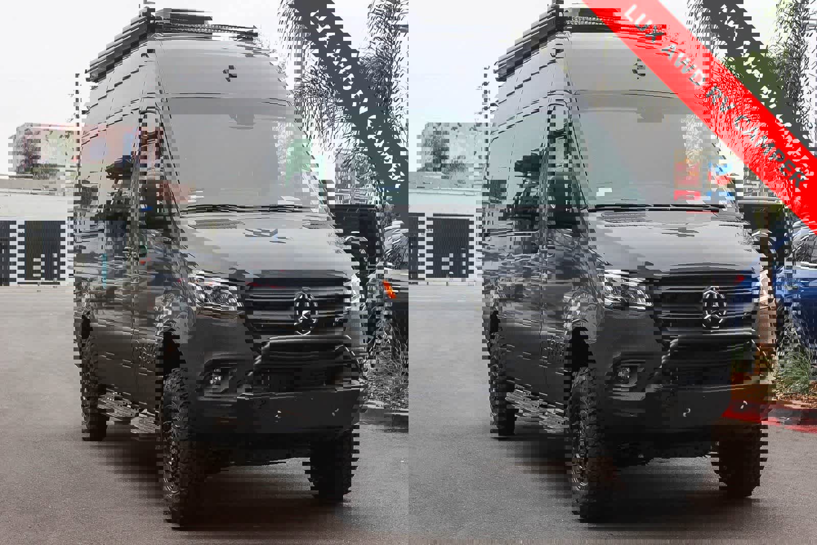 Used 2023 Mercedes-Benz Sprinter 2500 image 3