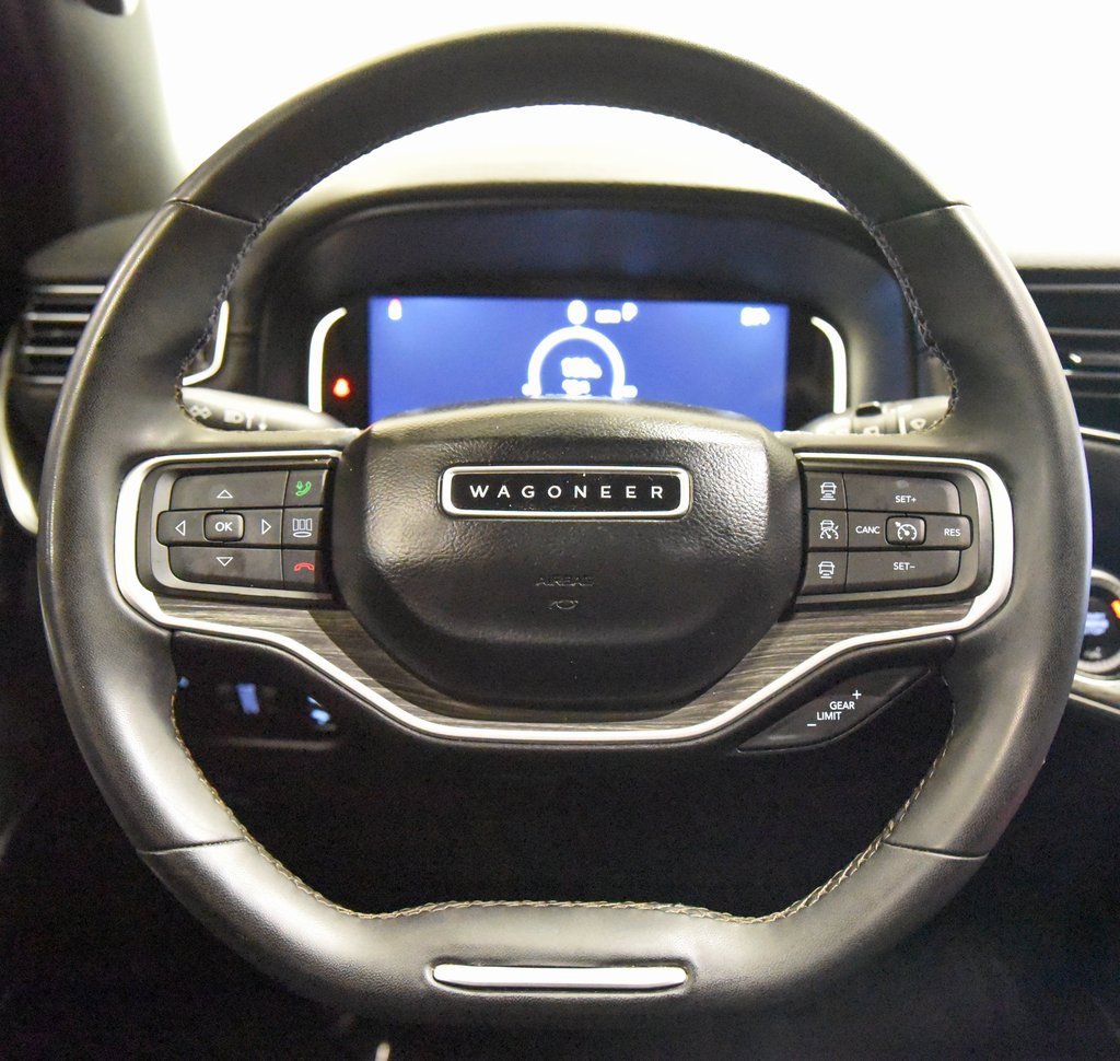 Used 2022 Jeep Wagoneer Series II w/ Rear Seat Video Group 1 image 31