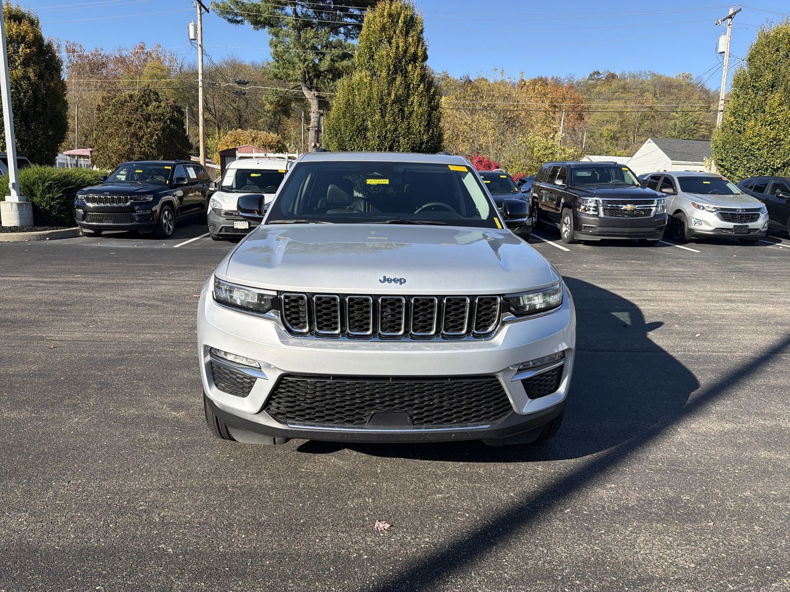 Used 2024 Jeep Grand Cherokee Limited 4xe image 3