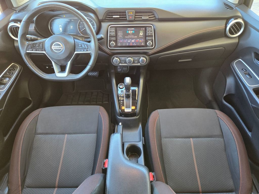Used 2021 Nissan Versa SR FWD image 15