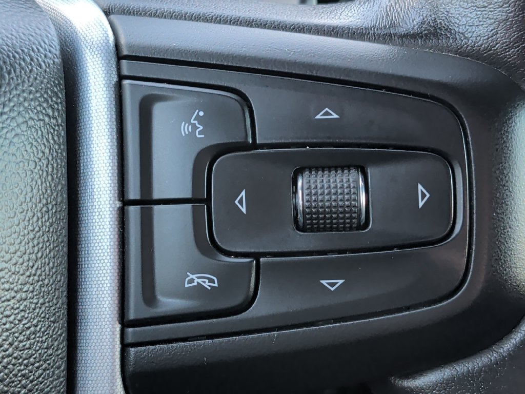 Used 2022 GMC Sierra 1500 Elevation w/ LPO, Elevation Black Package AWD/4WD image 13