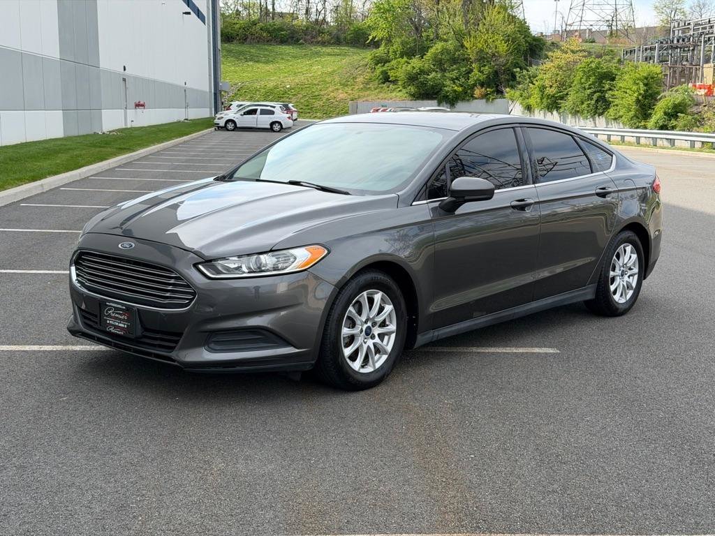 Used 2015 Ford Fusion S FWD image 9