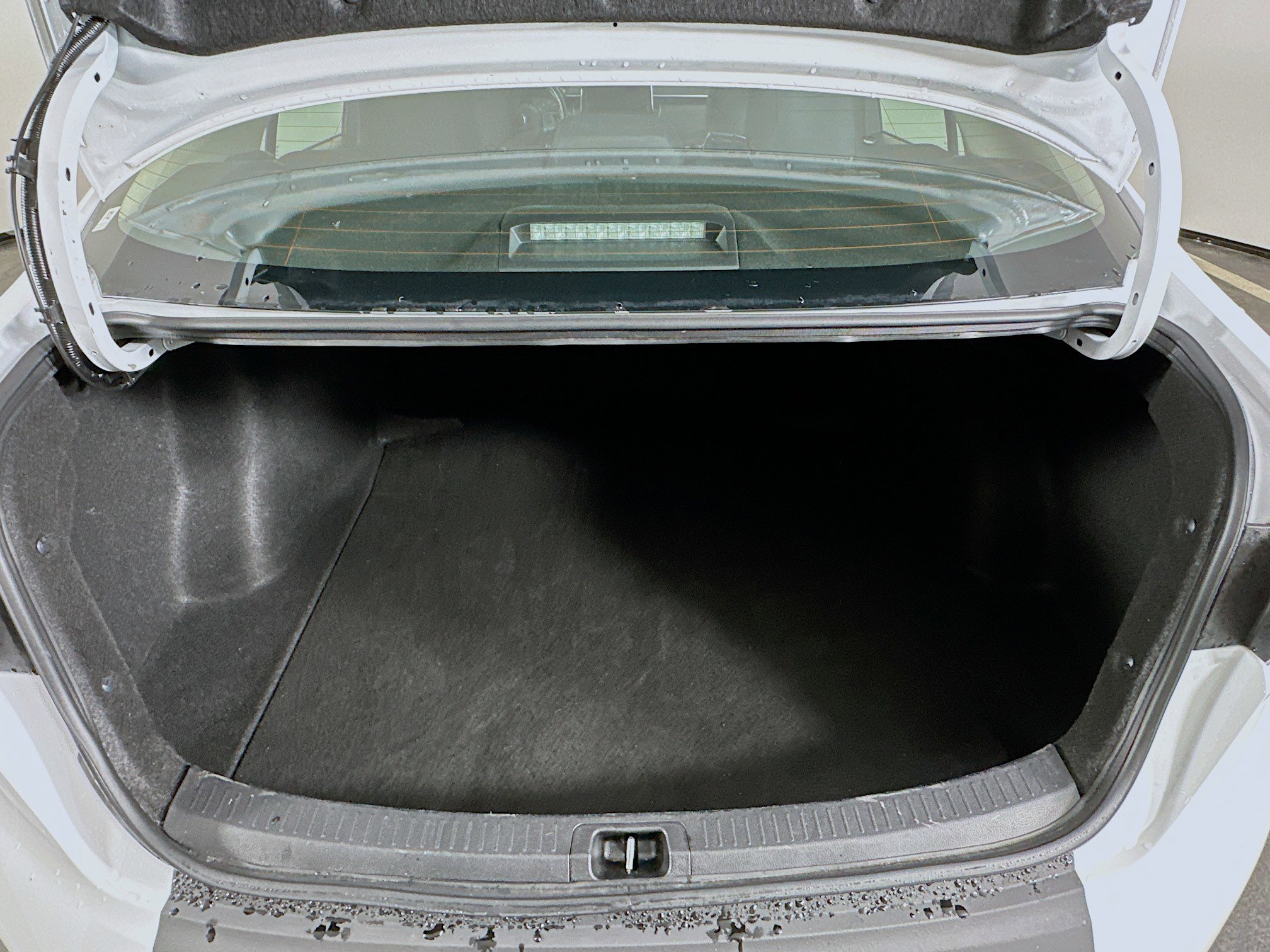 Used 2024 Toyota Corolla LE image 27