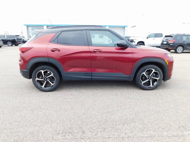 Used 2023 Chevrolet TrailBlazer RS image 2